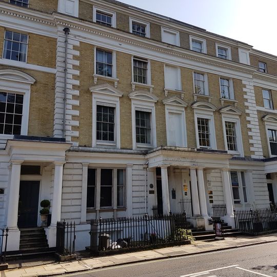 33-39, Southgate Street