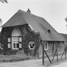 Dienstwoning, Hoekelum