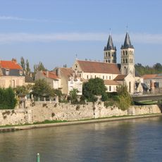 Saint-Étienne island