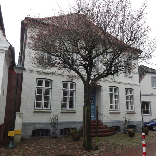 Wohnhaus Burgstraße 1