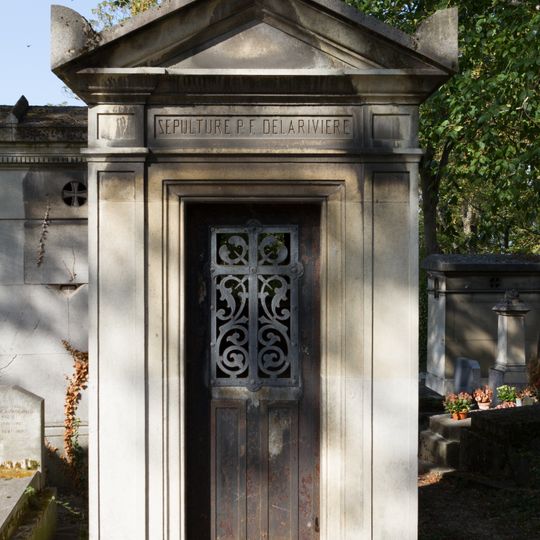 Grave of Delarivière