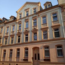 Mietshaus in geschlossener Bebauung Winklerstraße 51
