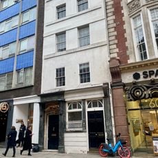 62, St Martin's Lane Wc2