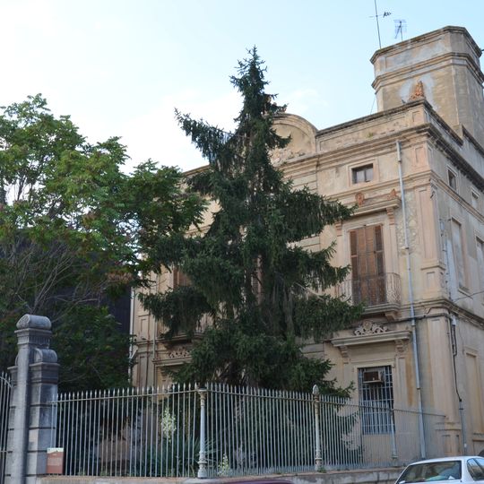 Casa Coris del Doctor Pascual