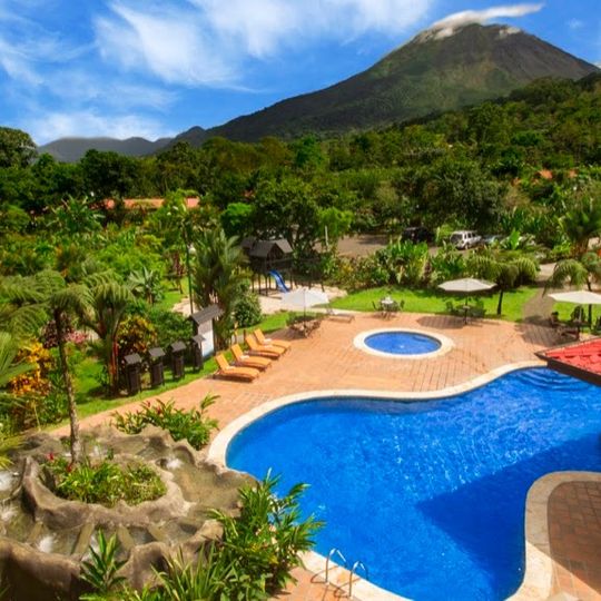 Volcano Lodge Hotel & Thermal Experience