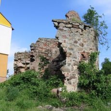 Ruiny wieży Stary Piotr w Morzycy