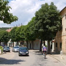 Gebäudekomplex um das Fischauer Schloss