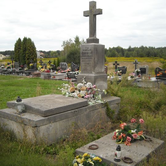 Cmentarz rzym.-kat. w Klembowie