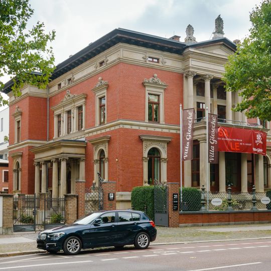 Villa Karl-Tauchnitz-Straße 21