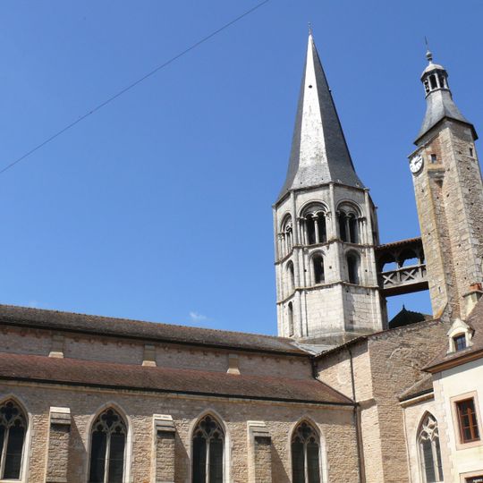 Église Saint-Gengoux de Saint-Gengoux-le-National