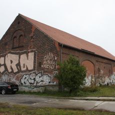 Mit Wirtschaftsgebäude Hönower Straße 14, 14A