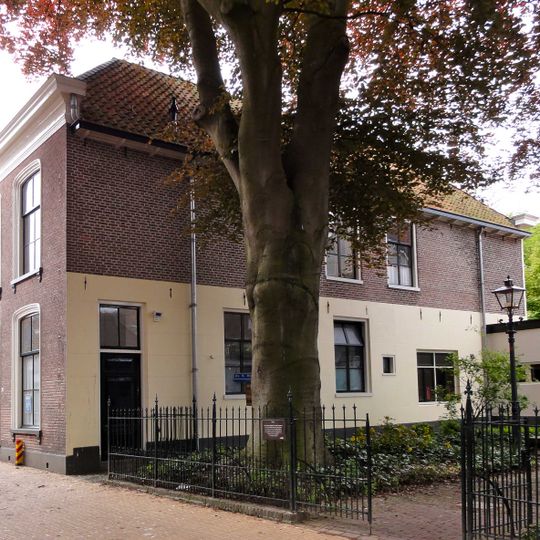 Onnastraat 12, Steenwijk