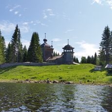 Ilyinsky Vodlozersky churchyard