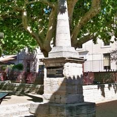 Monument commémoratif aux victimes de la Révolution