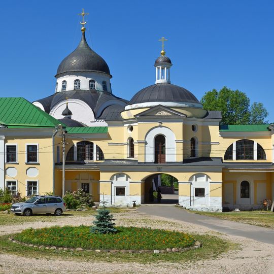 Gate Church of the Nativity Convent in Tver