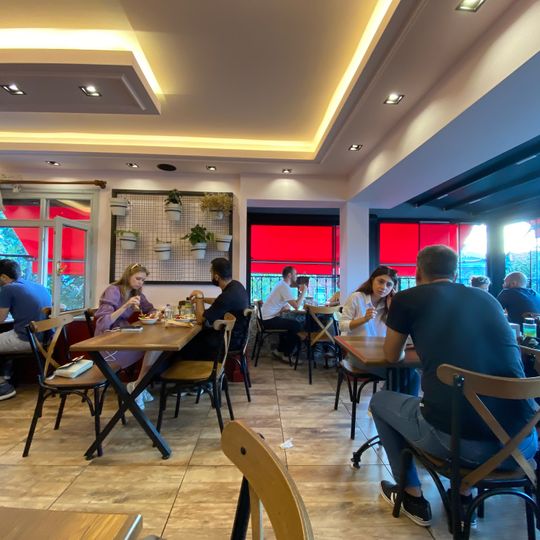 Metet Közde Döner, Kuzguncuk