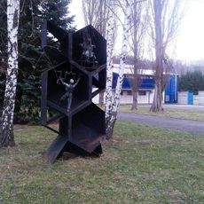 Socha v Plzni - Lobzech v areálu střelnice