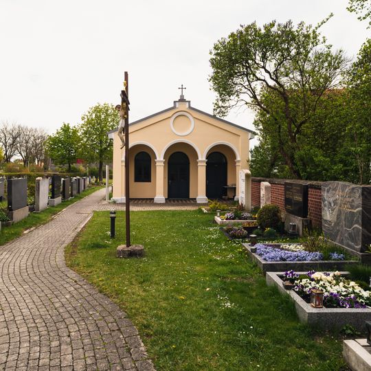 Leichenhalle Karl-Kneidl-Weg 3 in Eching