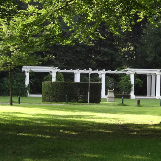 Hartekamp, pergola