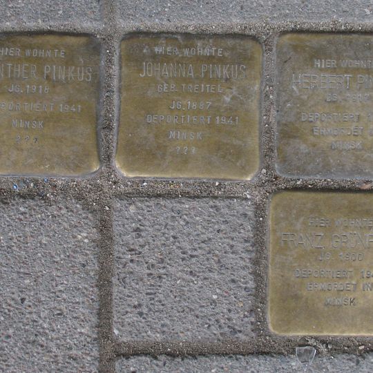 Stolperstein en memoria de Günther Pinkus
