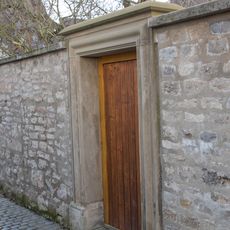 Rahmengäßchen 5, Einfriedung