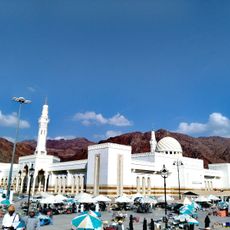 Masjid Ainain