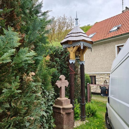 Zvonička v Sedlci u Svatého Jana pod Skalou