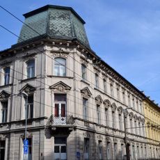 Administratívna budova, škola