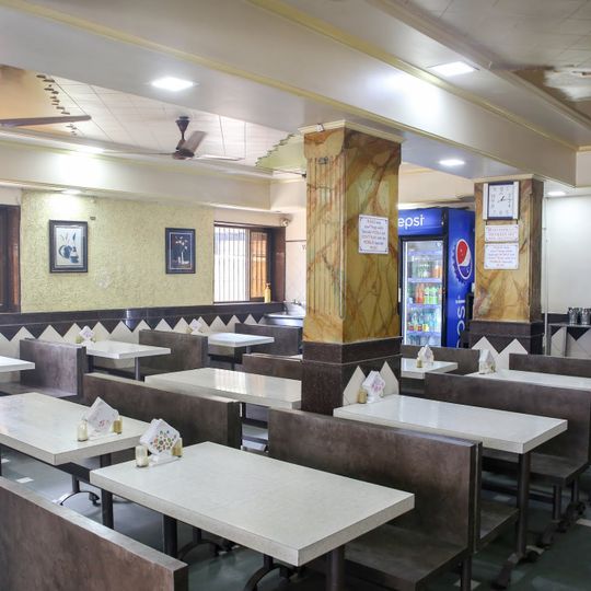 Cafe Marol