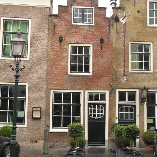 Voorstraat 21, Middelharnis