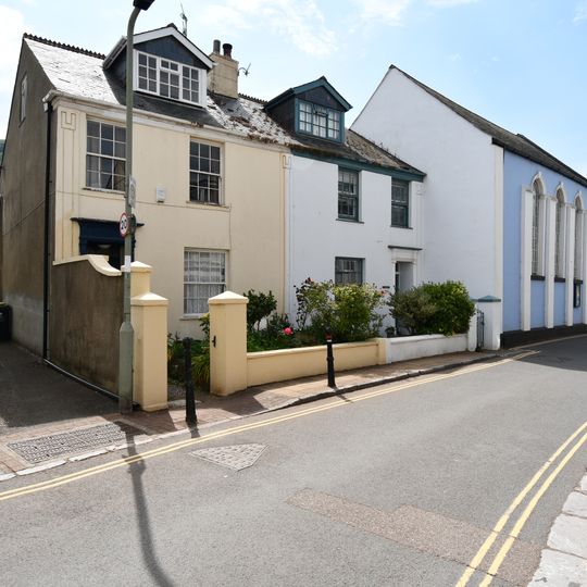 3 And 5, Fore Street