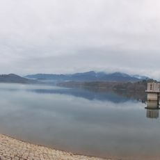 Mannō Lake