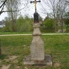 Morový kříž u rybníka Cihelny