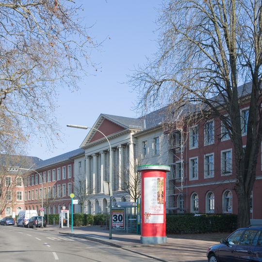 Höchst barracks