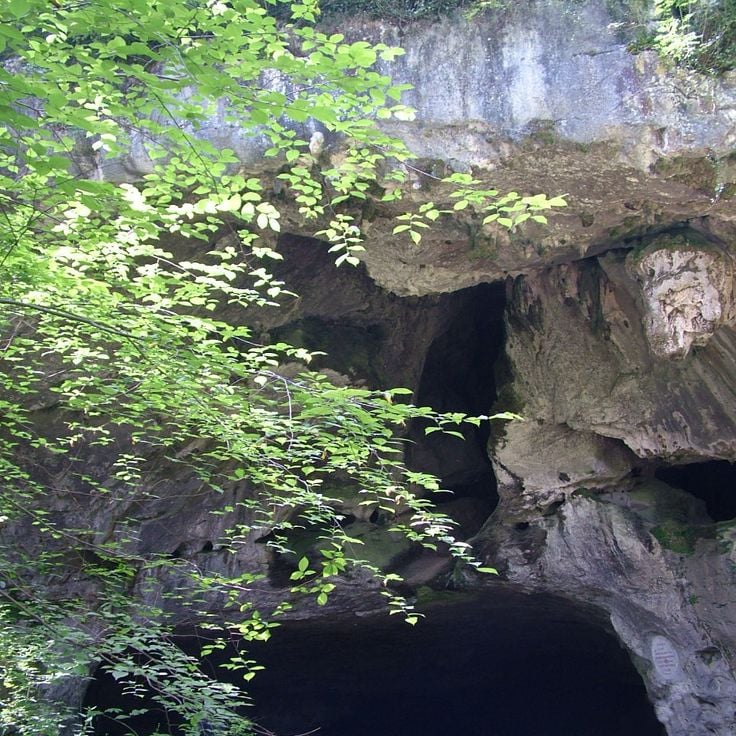 Höhlen von Sare