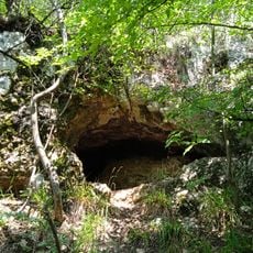 Remete-hegyi No 10 Cave