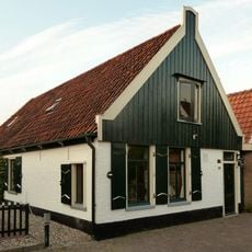 Pandje met goed houten voorschot