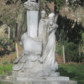 Monument to Charles Gounod