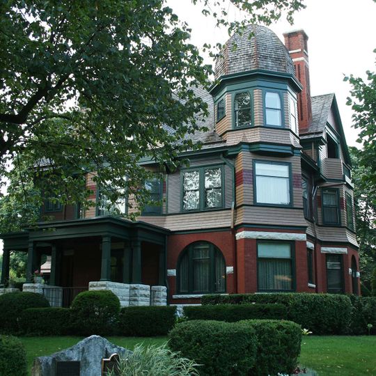 Kneeland-Walker House