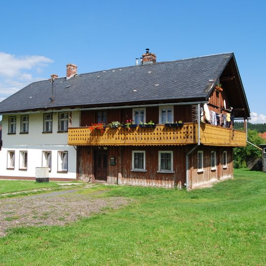 9 Daszyńskiego Street in Mysłakowice