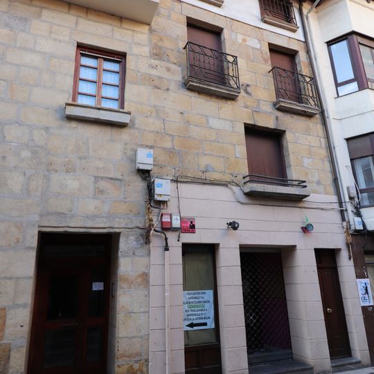 Casa Barrenkalea 8
