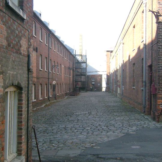 Former Tarred Yarn House