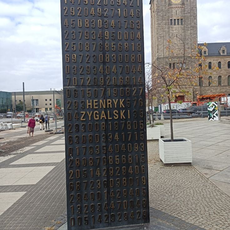 Enigma Decoders Monument