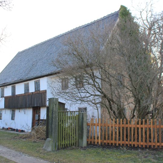 Wohnhaus mit Oberlaube Dorfaue 20