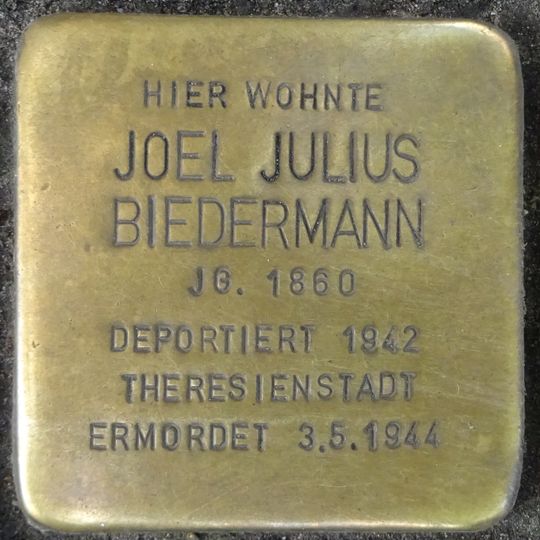 Stolperstein en memoria de Joel Julius Biedermann