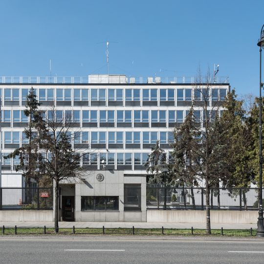 Budynek główny Ambasady Stanów Zjednoczonych Ameryki w Polsce