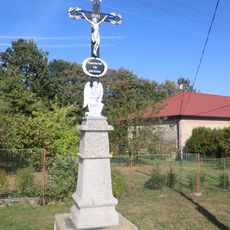 Kříž na jižním okraji Benetic