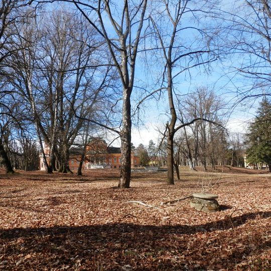 Csákyovský kaštieľ, park