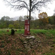 Kříž severně od Kotouně u Spáleného rybníka