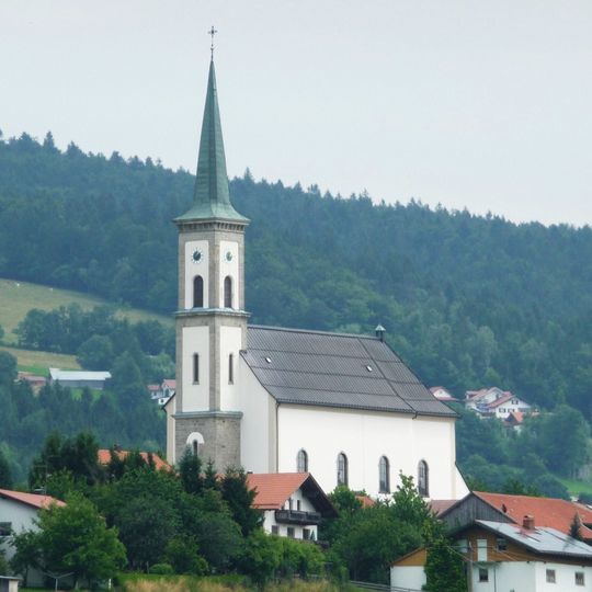 Katholische Pfarrkirche Hl. Dreifaltigkeit